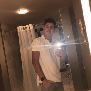 Meet your Posher, Hunter